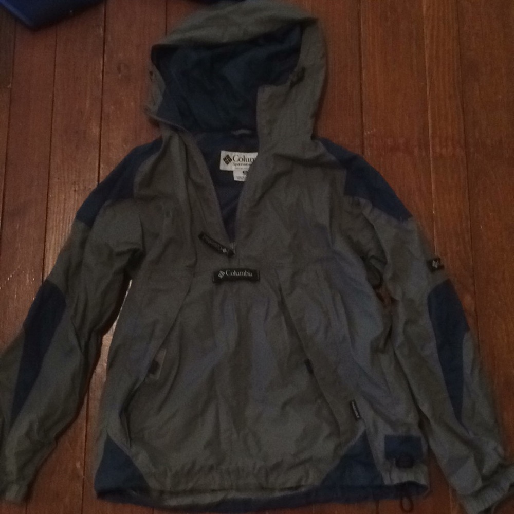 Columbia windbreaker